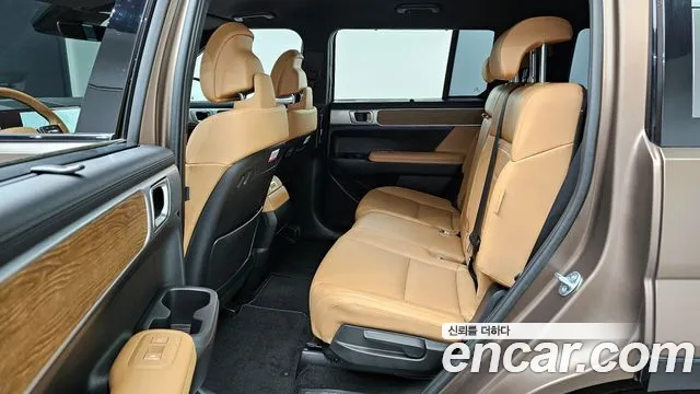 Hyundai Santafe Santa Fe (MX5) Бензин 2.5T 2WD — Фото автомобиля 13