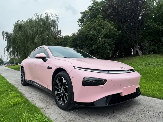 Xpeng P7 — Фото автомобиля 3