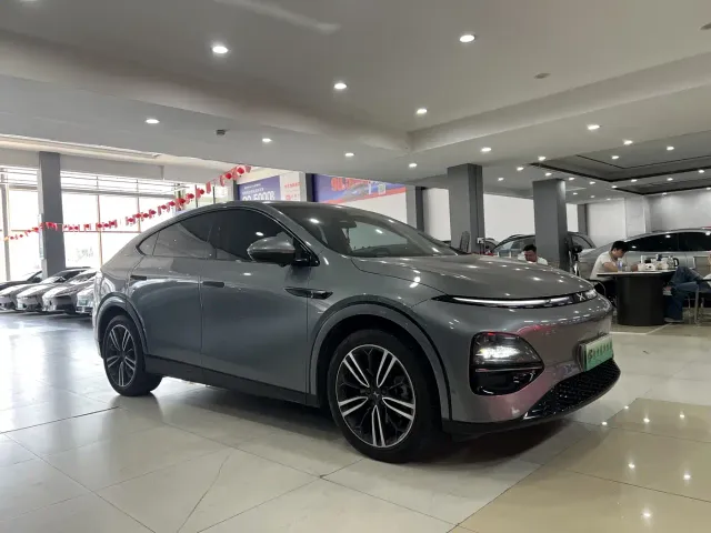 Xpeng G6 — Фото автомобиля 3