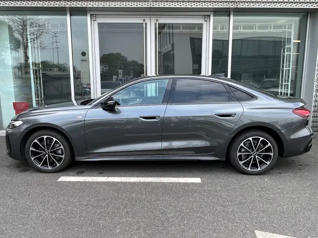 Audi A5L — Фото автомобиля 8