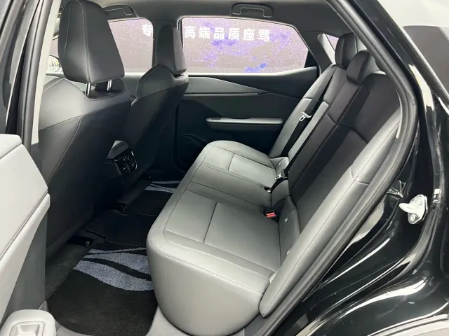 Toyota bZ3 — Фото автомобиля 18