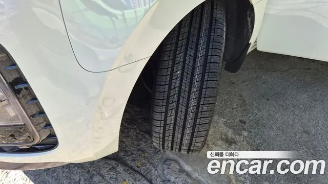 Hyundai Staria — Фото автомобиля 6