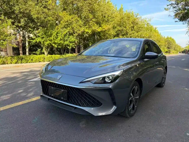 Фотография автомобиля — Roewe i5