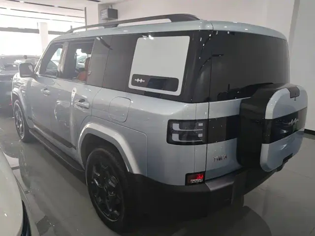 BYD FangChengBao Titanium 7 — Фото автомобиля 4