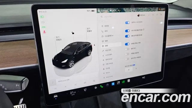 Tesla Model Y — Фото автомобиля 15