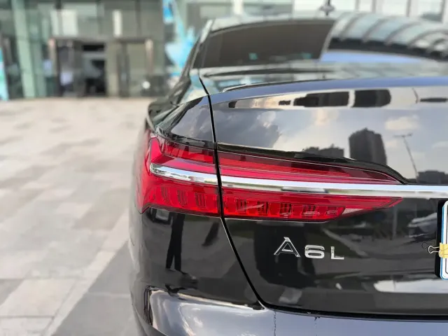 Audi Audi A6L 2023 Facelift 45 TFSI Premium Dynamic — Фото автомобиля 8