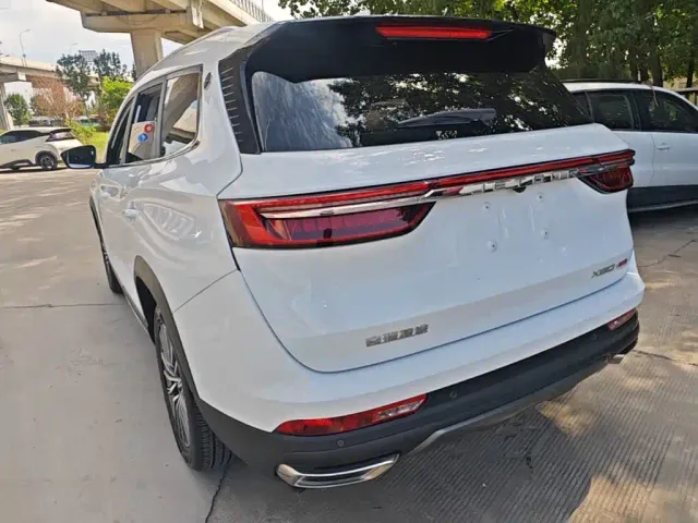 Jetour X90 Plus — Фото автомобиля 4