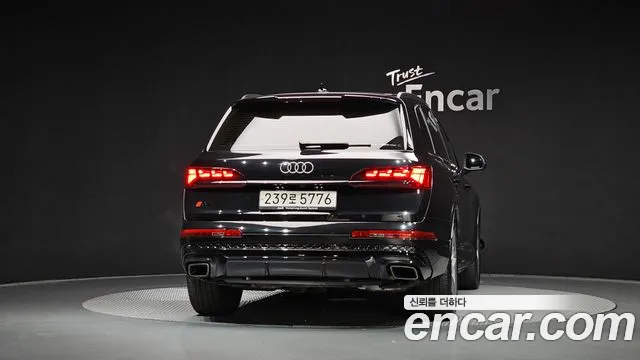 Audi Q7 4M — Фото автомобиля 4