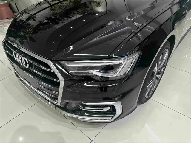 Audi A6L — Фото автомобиля 3
