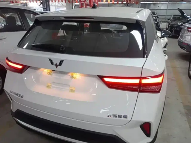 Wuling Xingchi — Фото автомобиля 5