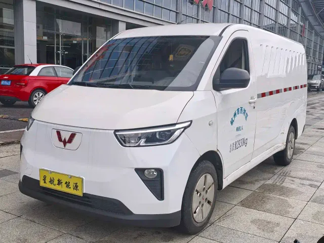 Фотография автомобиля — Wuling Yangguang
