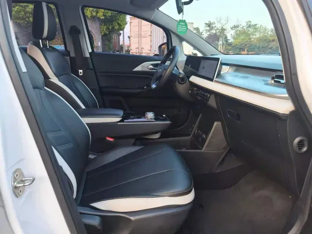 Geely Geometry E Firefly — Фото автомобиля 6