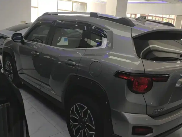 Haval Big Dog — Фото автомобиля 4