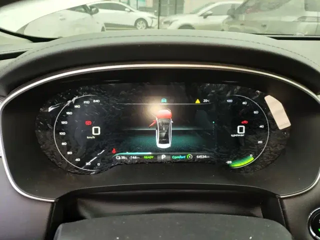 Roewe i6 MAX EV — Фото автомобиля 11