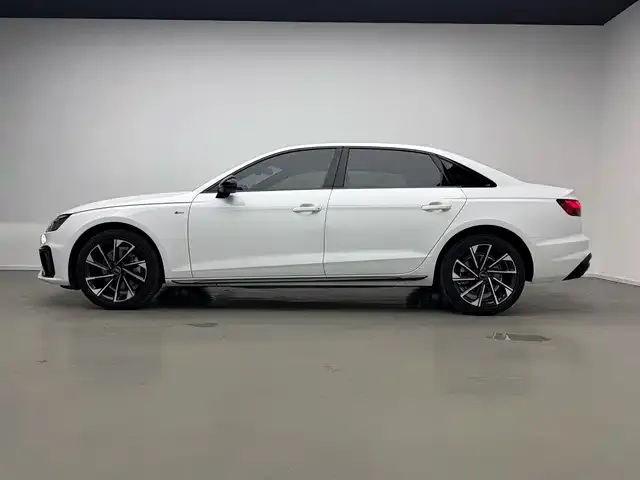 Audi A4L — Фото автомобиля 3