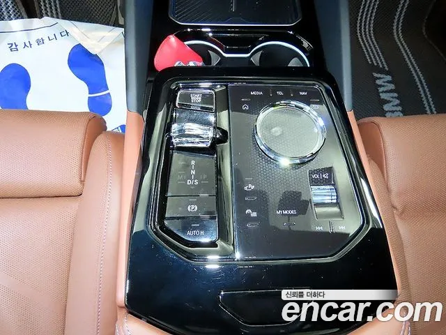BMW 5 Series G60 — Фото автомобиля 10
