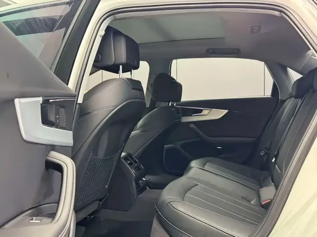 Audi Audi A4L 2022 40 TFSI Fashion Dynamic — Фото автомобиля 6