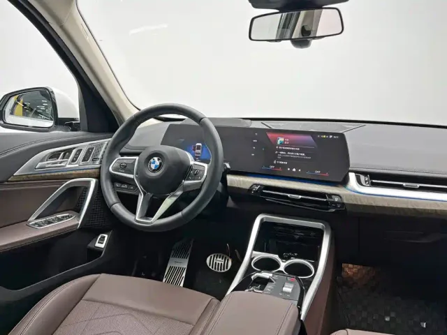 BMW X1 — Фото автомобиля 23