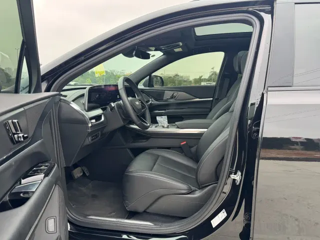 Cadillac XT5 — Фото автомобиля 5