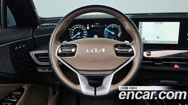 Kia K8 — Фото автомобиля 4