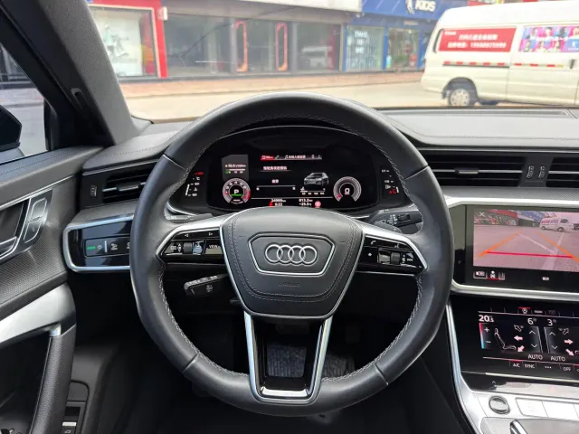Audi A6L — Фото автомобиля 8