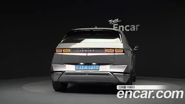 Hyundai Ioniq 5 — Фото автомобиля 4