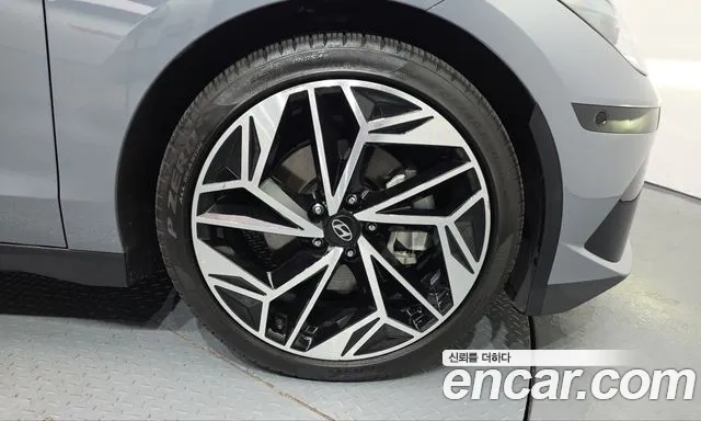 Hyundai Ioniq 6 — Фото автомобиля 6