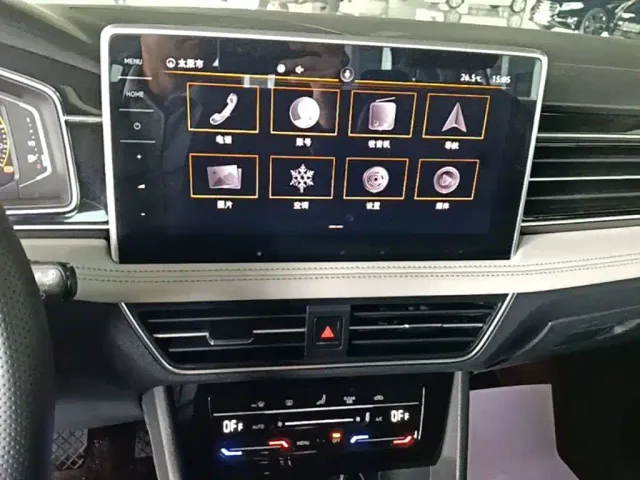 Volkswagen Tiguan L — Фото автомобиля 12