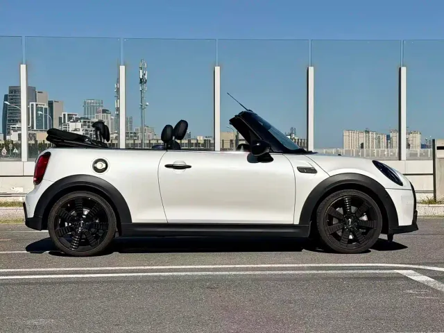 MINI Hatch — Фото автомобиля 10