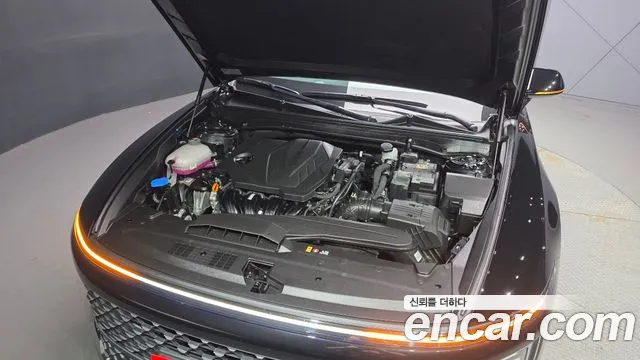 Hyundai Grandeur Grandeur (GN7) 2.5 Бензин 2WD — Фото автомобиля 6