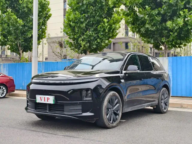 Фотография автомобиля — Li Auto L6