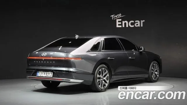 Hyundai Grandeur GN7 — Фото автомобиля 2