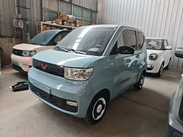 Фотография автомобиля — Wuling Hongguang Mini EV