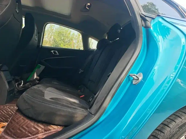 BMW 2 Series — Фото автомобиля 16