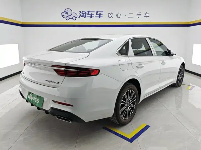 Geely Xingrui — Фото автомобиля 3