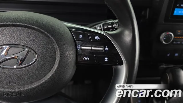 Hyundai Staria — Фото автомобиля 24