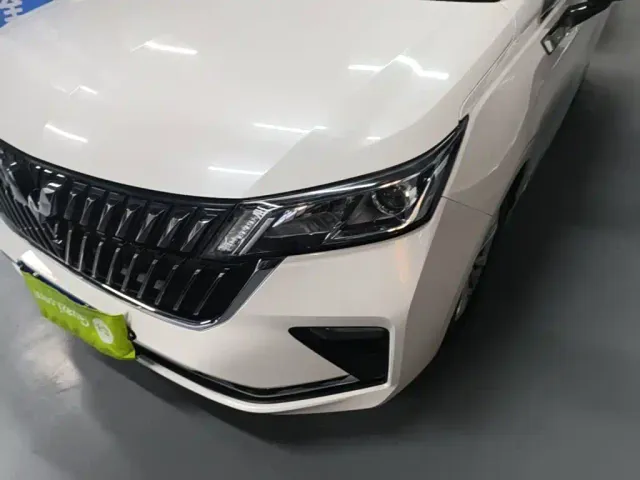 Wuling Jiachen — Фото автомобиля 23