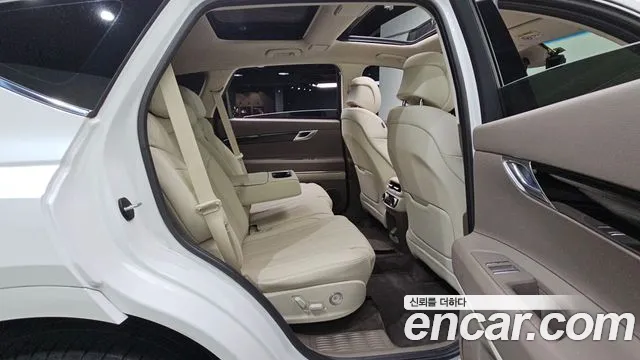 Genesis GV80 2.5T Бензин 2WD — Фото автомобиля 23