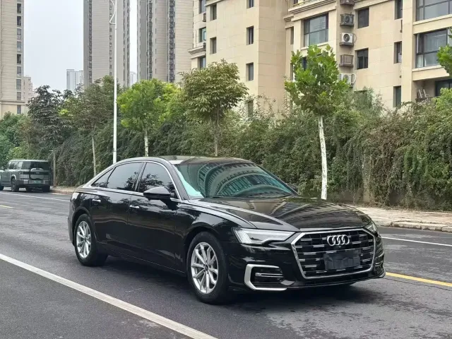 Audi Audi A6L 2023 40 TFSI Luxury Elegance — Фото автомобиля 3