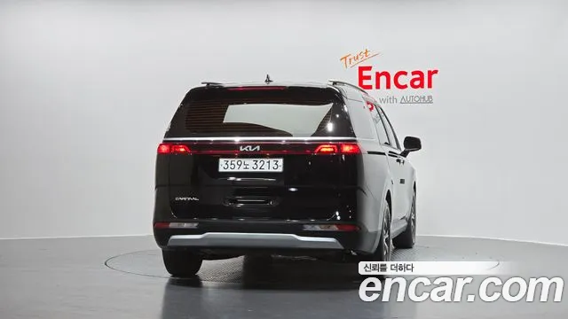 Kia Canival Carnival 4 поколение Бензин 9 мест Prestige — Фото автомобиля 4