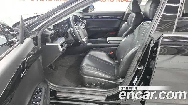 Hyundai Grandeur GN7 — Фото автомобиля 10