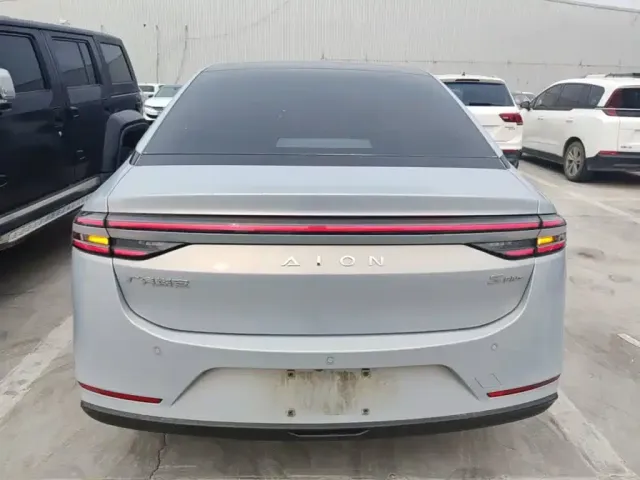 GAC Aion S Plus — Фото автомобиля 5