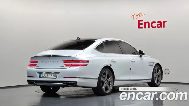 Genesis G80 RG3 — Фото автомобиля 2