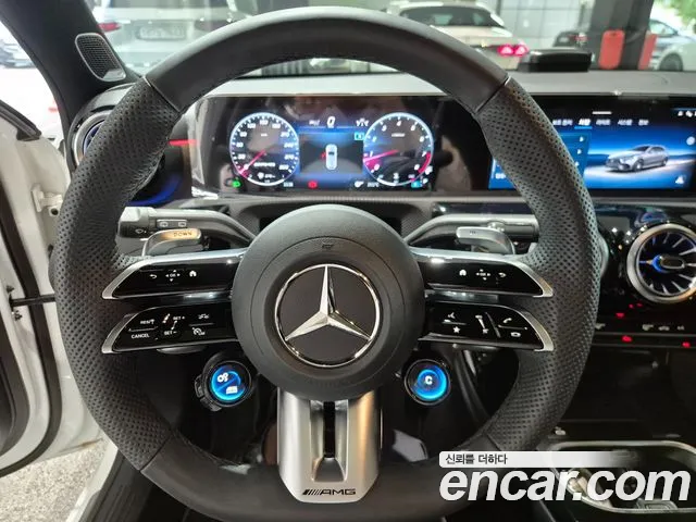 Mercedes-Benz A-Class — Фото автомобиля 12