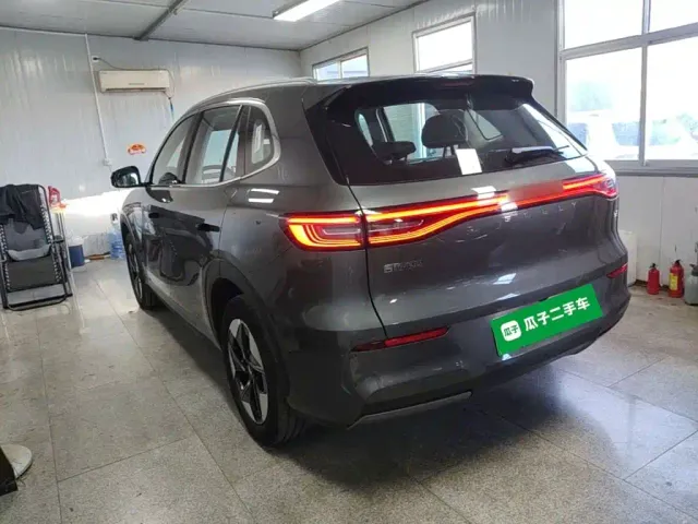 Geely Galaxy E5 — Фото автомобиля 4