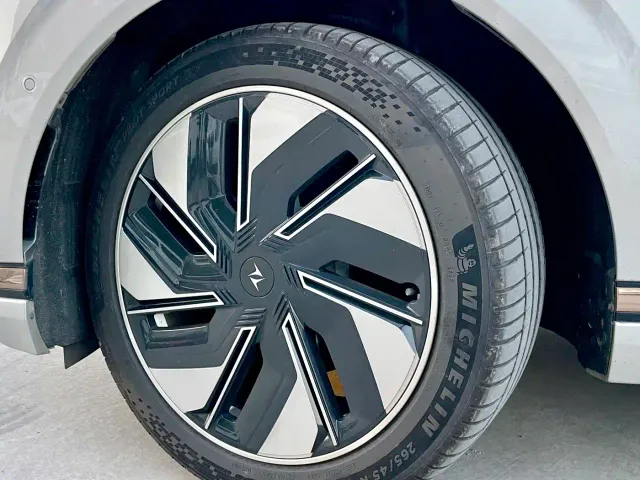 Dongfeng eπ 008 — Фото автомобиля 7