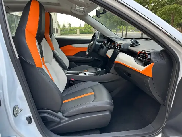 Dongfeng Yixuan GS — Фото автомобиля 7