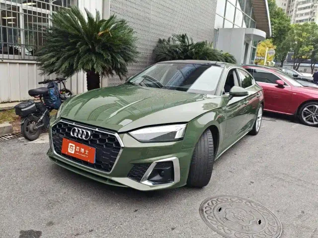 Фотография автомобиля — Audi A5