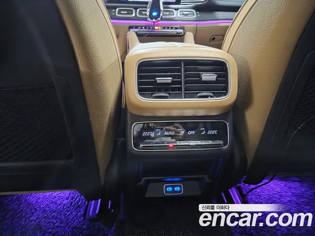 Mercedes-Benz GLE-Class — Фото автомобиля 11
