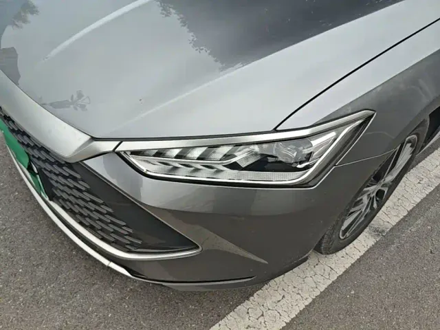 BYD Qin PLUS — Фото автомобиля 23